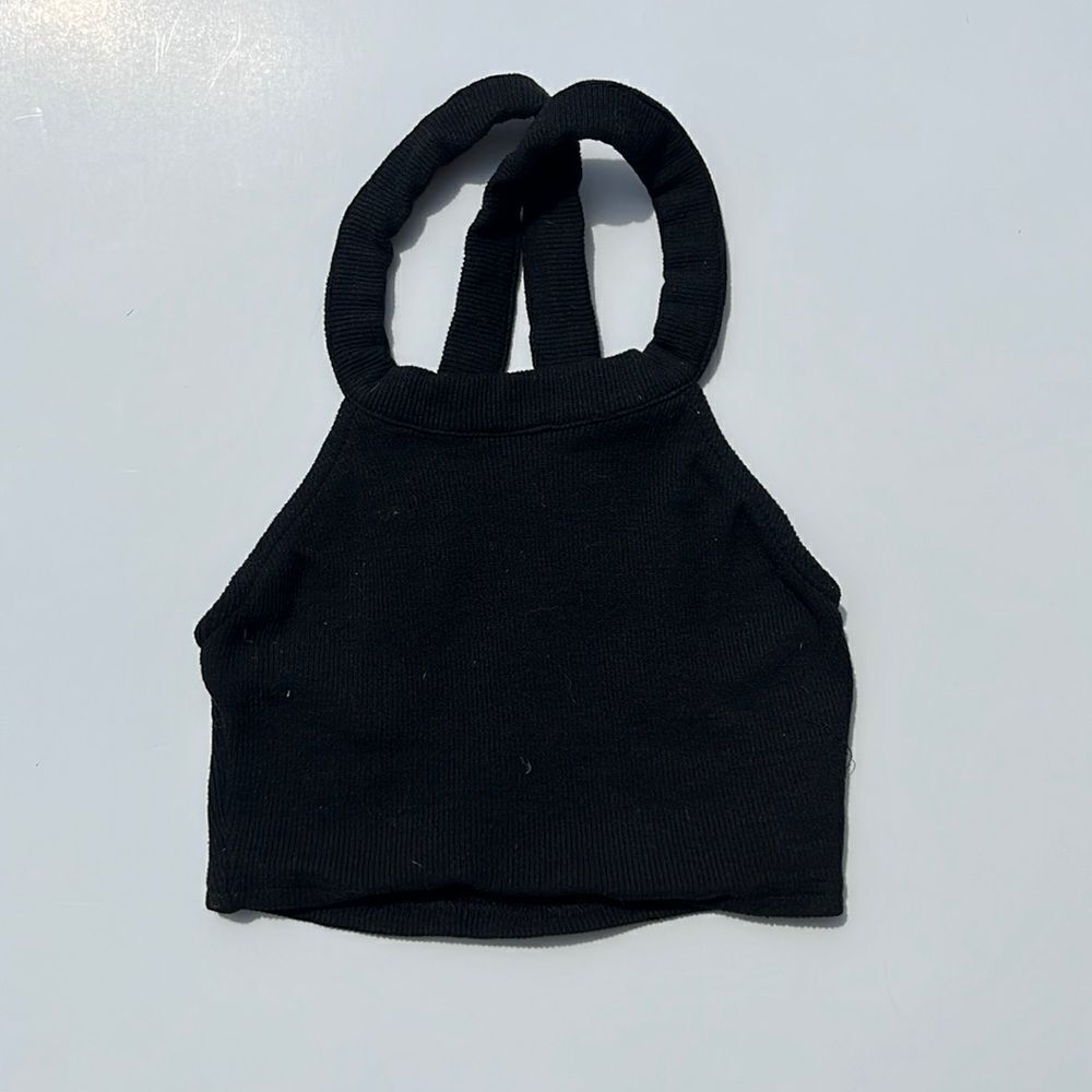 🔥4/$25 Halter Crop Top, XS